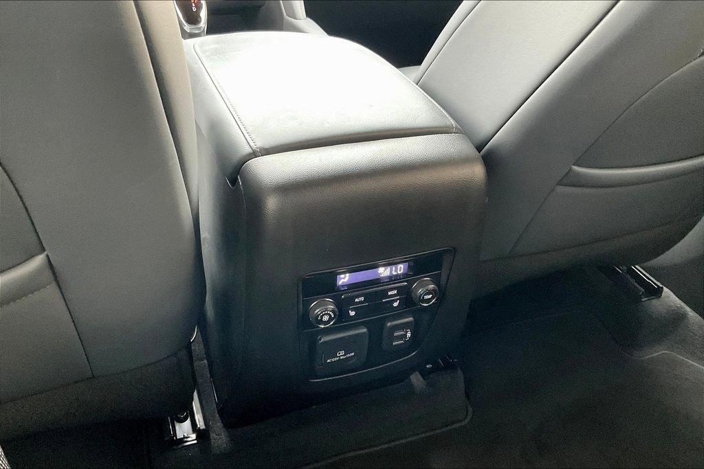 Used 2021 Buick Enclave Premium w/ LPO, Cargo Package image 34