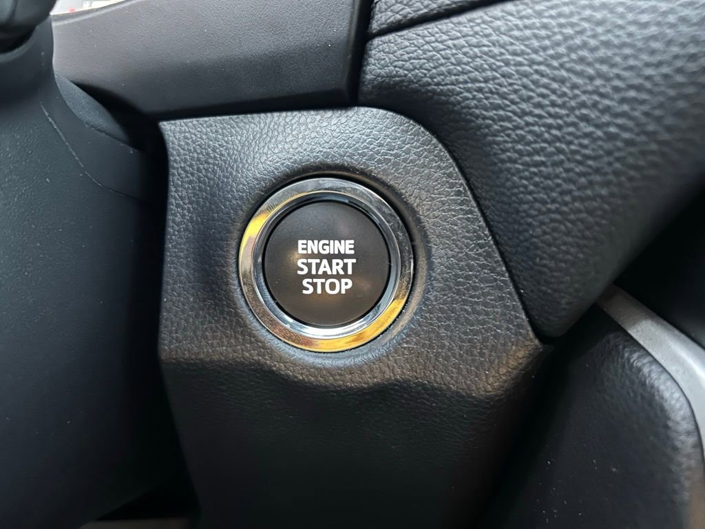 Used 2024 Toyota RAV4 Limited image 28