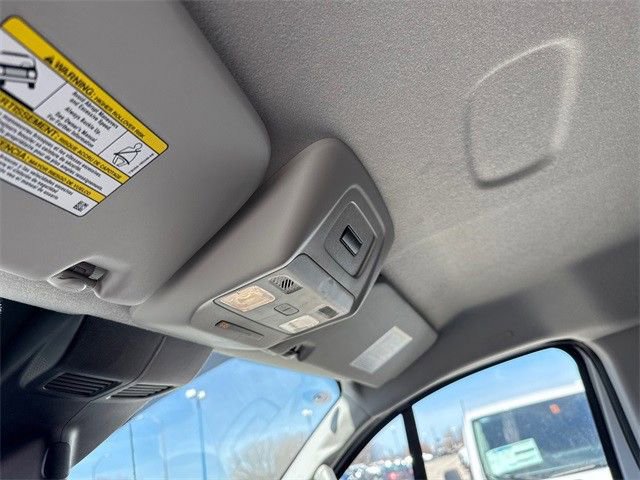 New 2025 Ford Transit 250 Low Roof RWD image 18