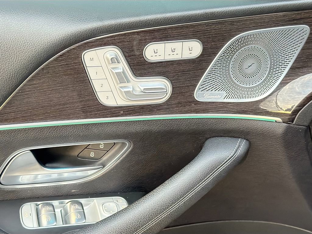Used 2020 Mercedes-Benz GLE 350 w/ 3rd Row Seat Package image 23