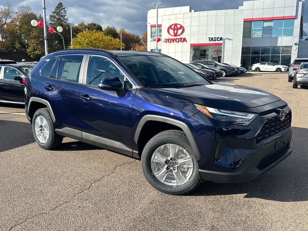 New 2025 Toyota RAV4 XLE