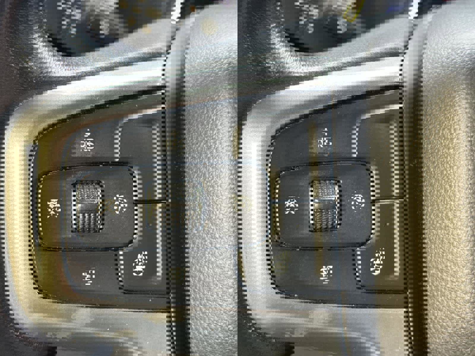 Used 2021 Chevrolet Silverado 1500 LT Trail Boss image 26