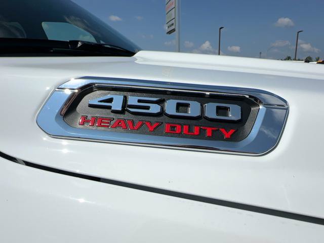 New 2023 RAM 4500 SLT w/ Quick Order Package 2YG SLT AWD/4WD image 11