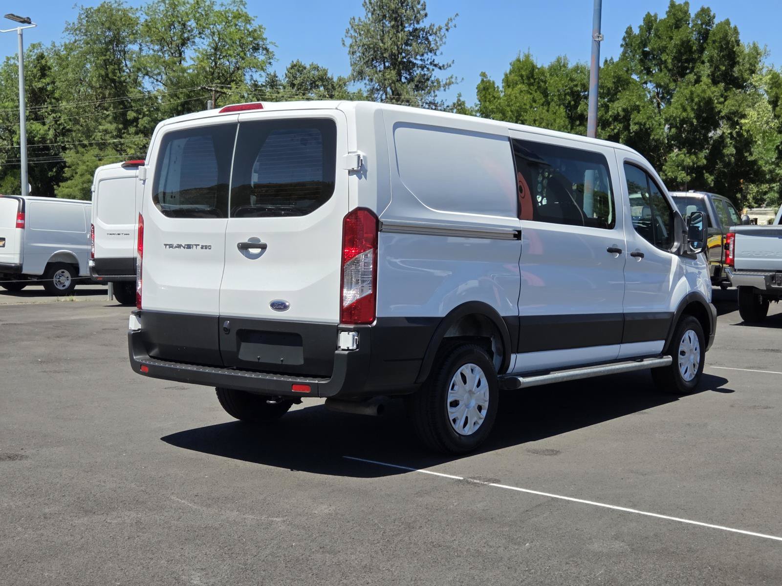 Used 2025 Ford Transit 250 Low Roof w/ Exterior Upgrade Package RWD image 5