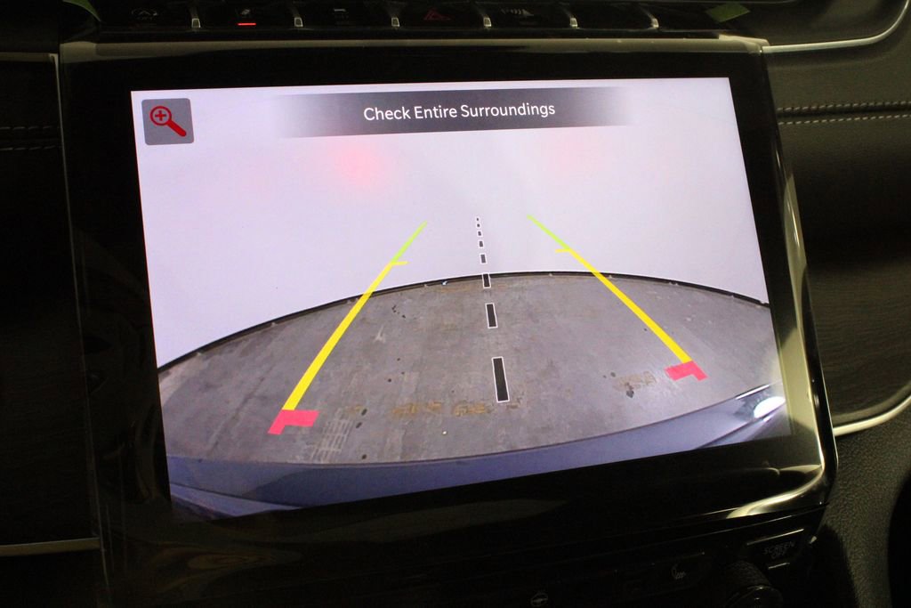 New 2025 Jeep Grand Cherokee Limited image 8