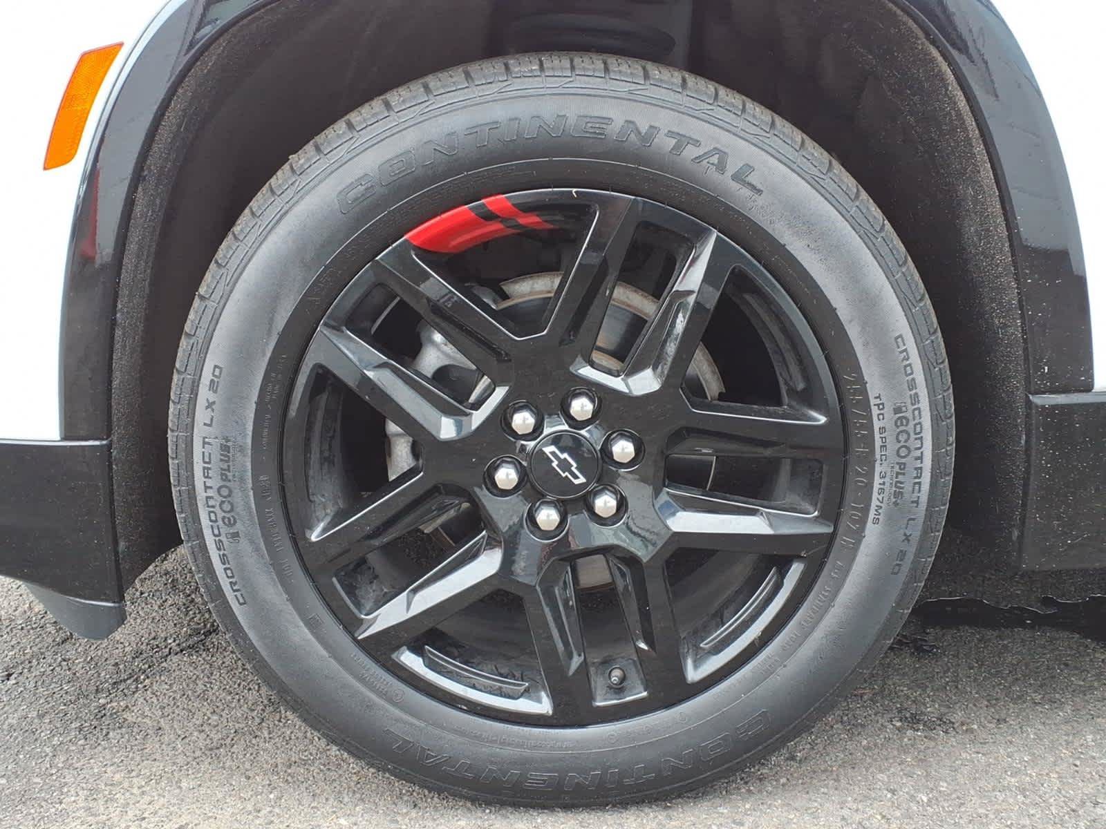 Certified 2023 Chevrolet Traverse Premier w/ Redline Edition AWD/4WD image 7