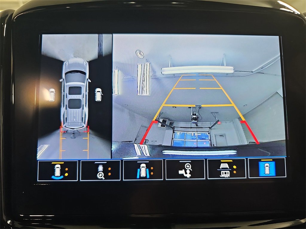 Certified 2023 Chevrolet Traverse High Country w/ LPO, Floor Liner Package image 30