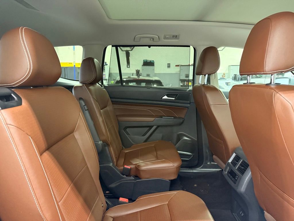 Used 2021 Volkswagen Atlas SEL image 28