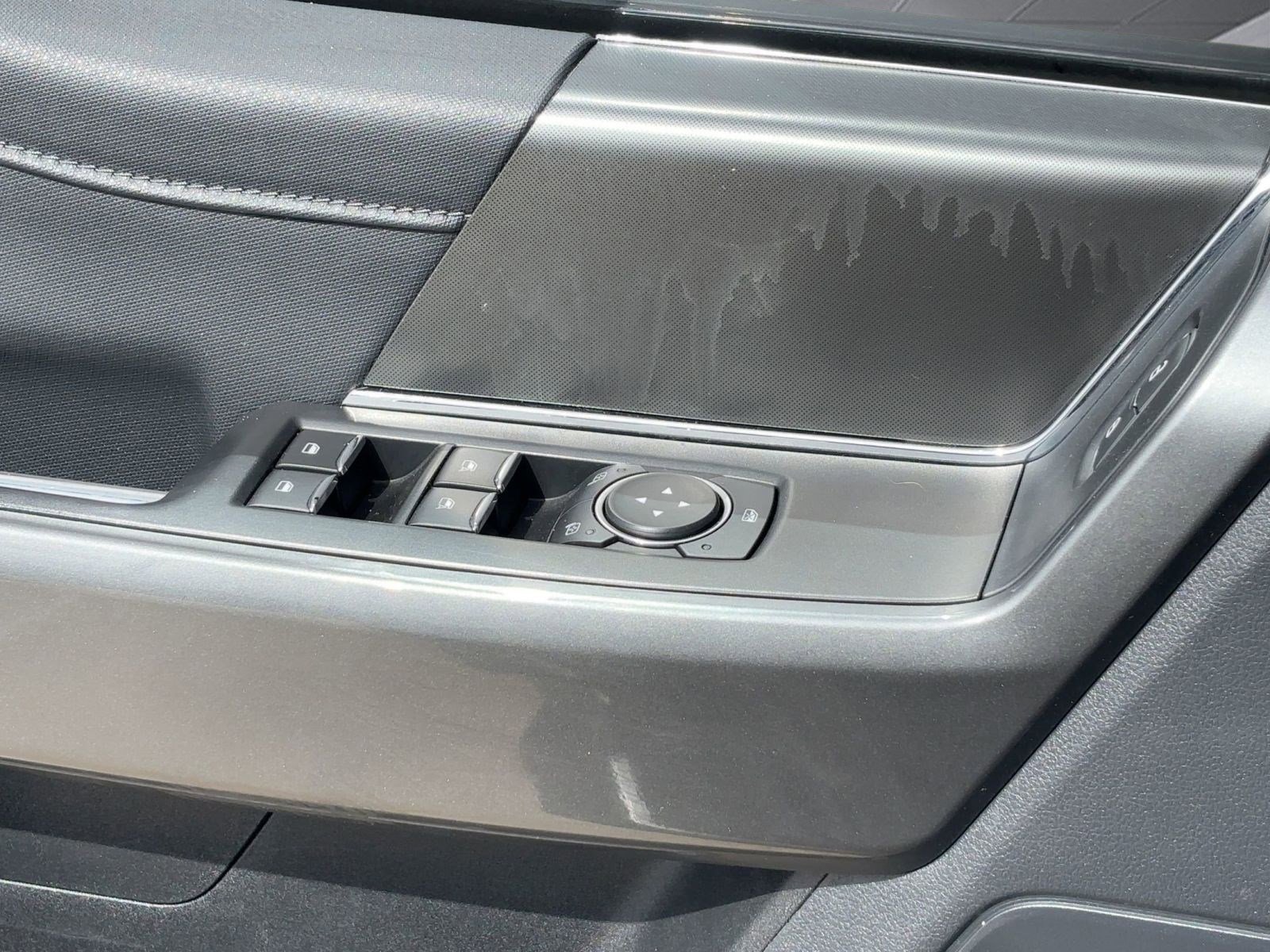 Used 2022 Ford F150 XLT w/ Equipment Group 302A High image 12