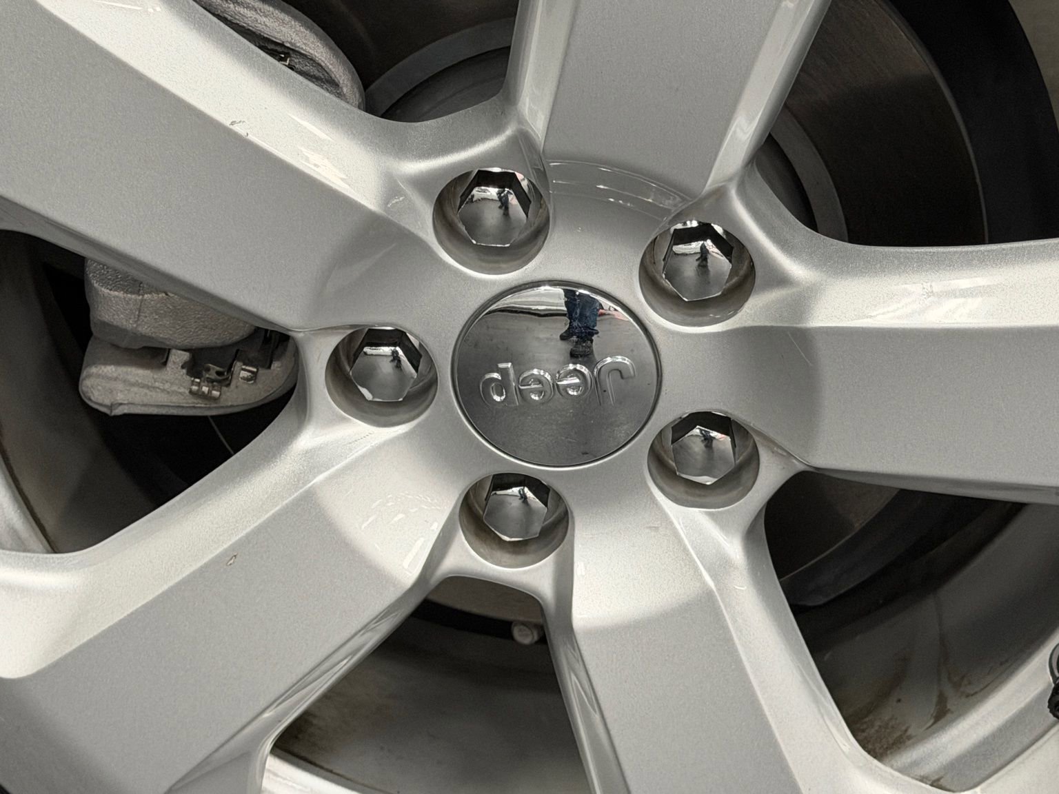 Used 2018 Jeep Compass Latitude image 16