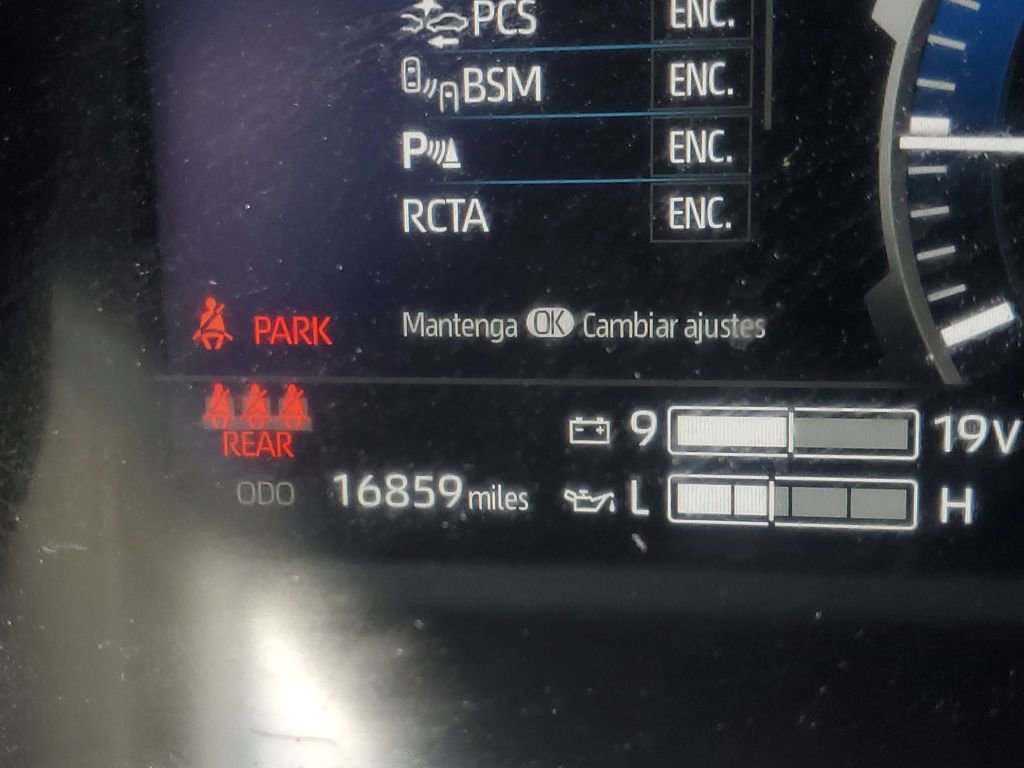 Used 2024 Toyota Tundra Limited w/ Power Package image 22