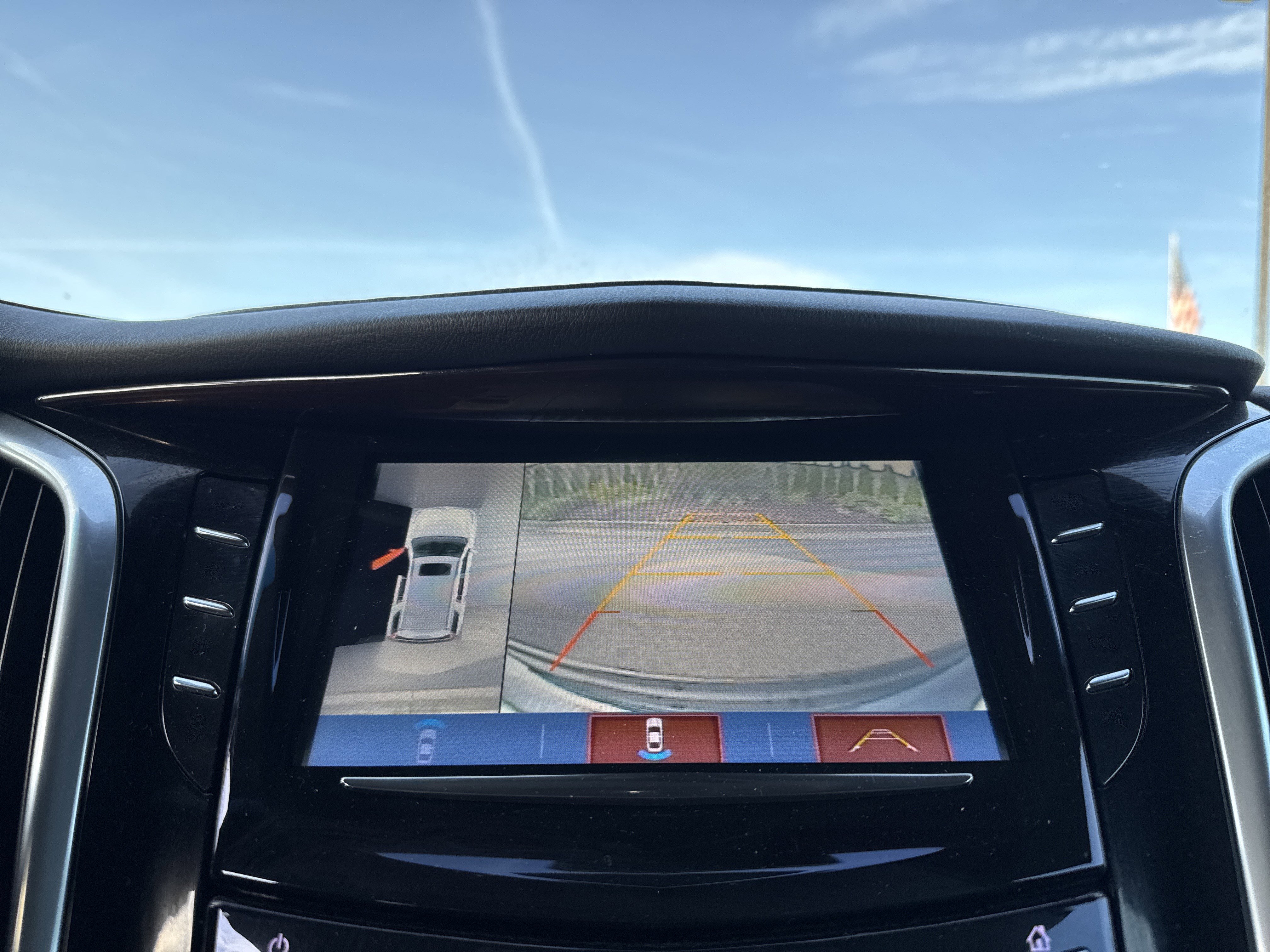 Used 2020 Cadillac Escalade Luxury image 27