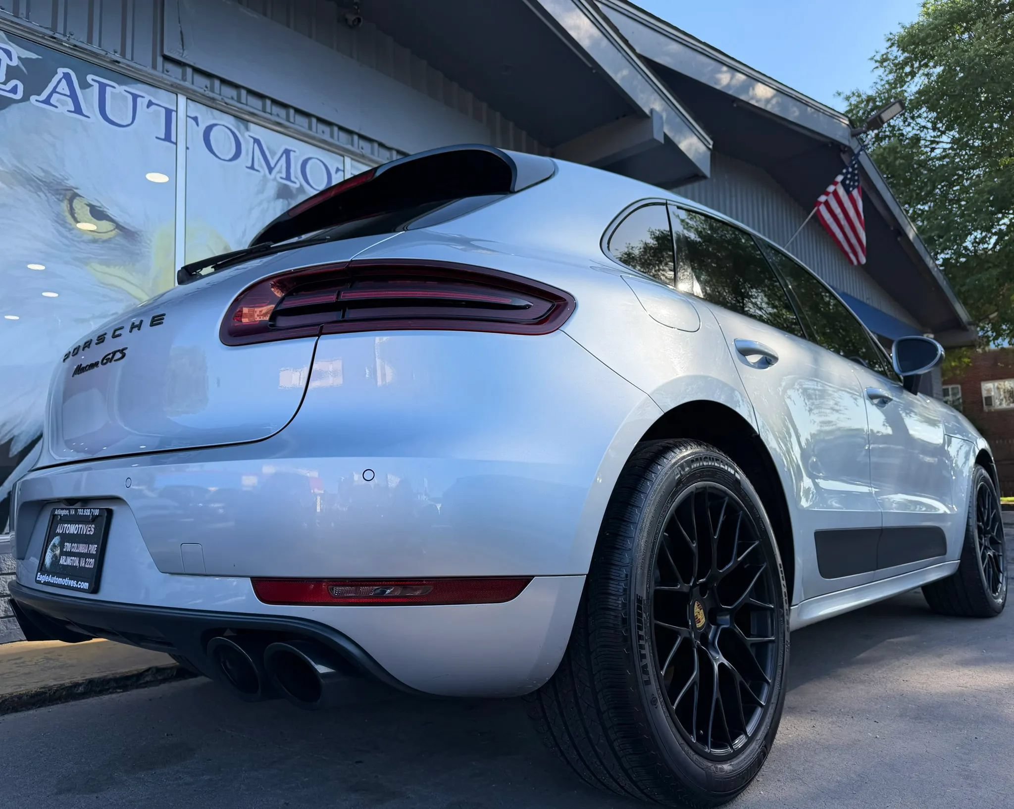 Used 2018 Porsche Macan GTS AWD/4WD image 3