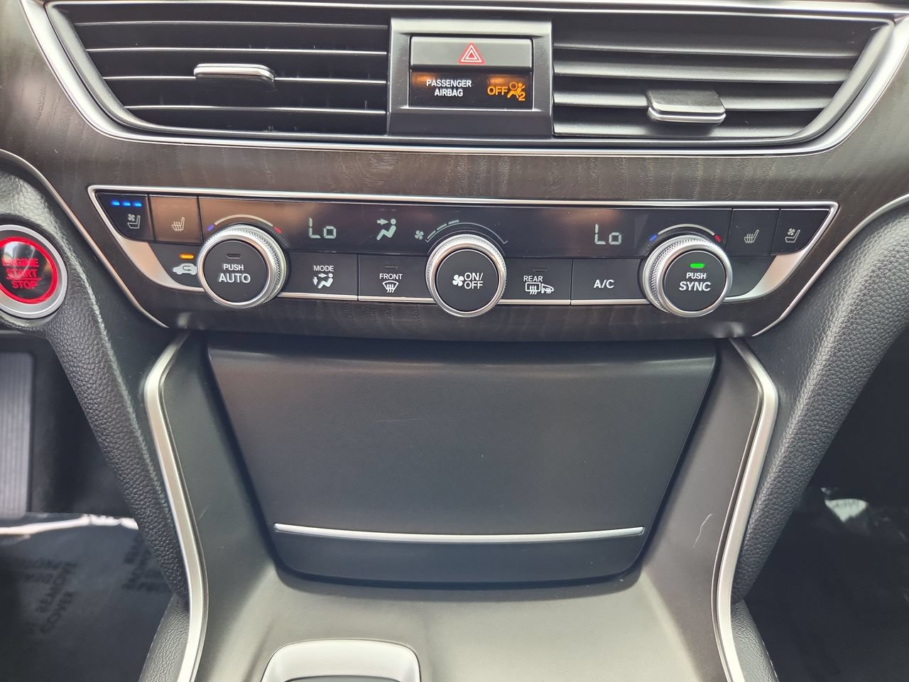 Used 2020 Honda Accord Touring image 25