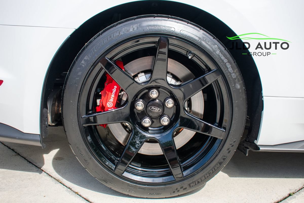 Used 2019 Ford Mustang Shelby GT350R w/ GT350R Equipment Group 920A RWD image 26