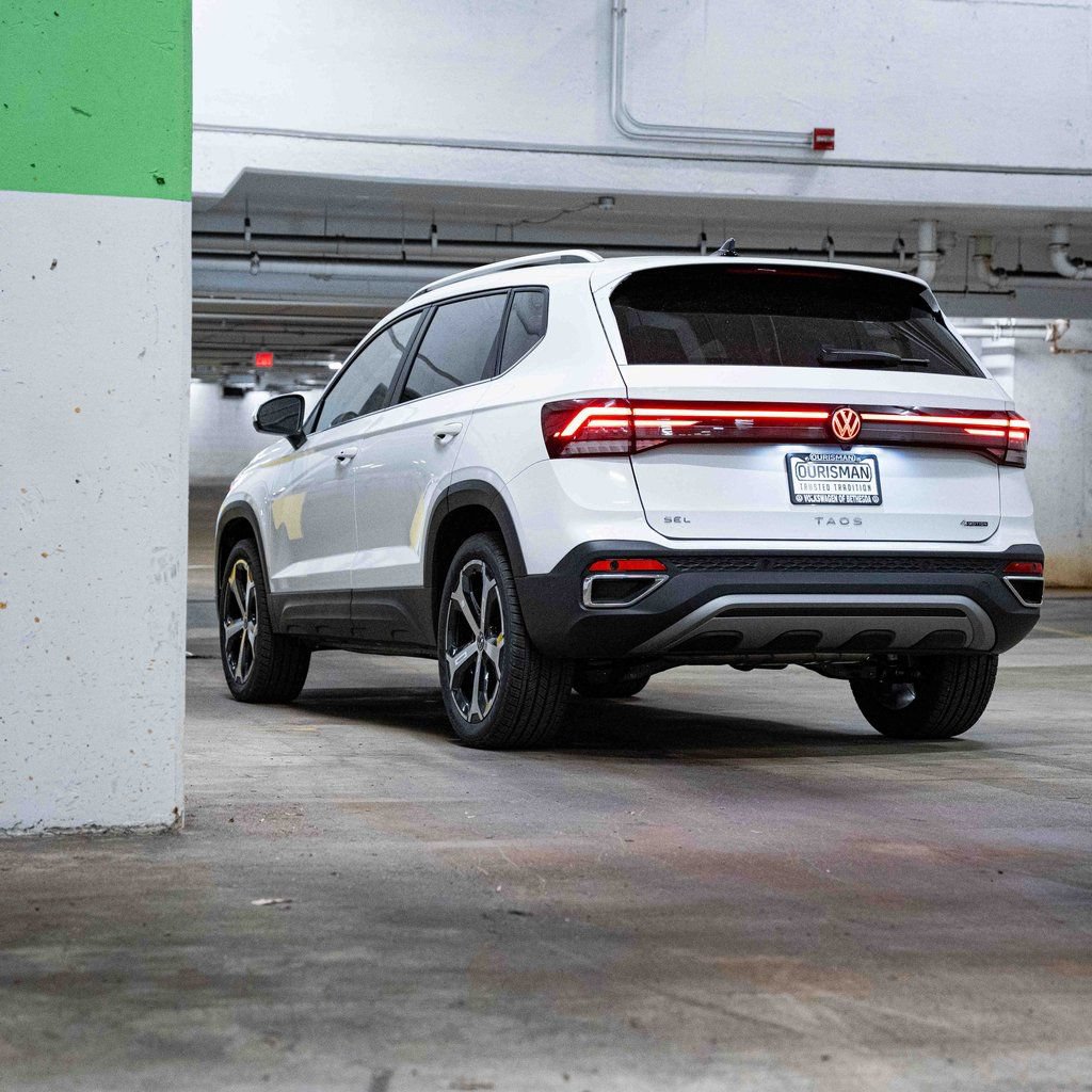 New 2026 Volkswagen Taos SEL AWD/4WD image 5