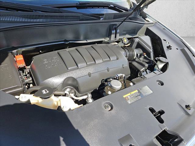 Used 2015 GMC Acadia SLE FWD image 24