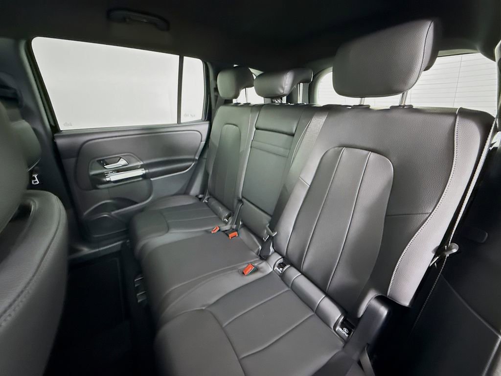 Used 2025 Mercedes-Benz GLB 250 GLB 250 image 22