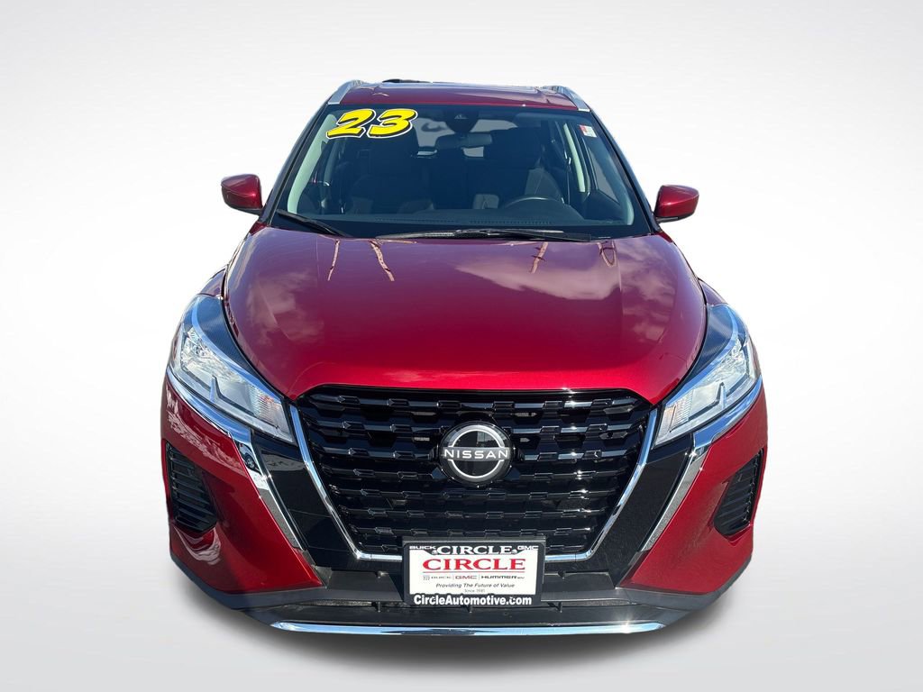 Used 2023 Nissan Kicks SV image 11