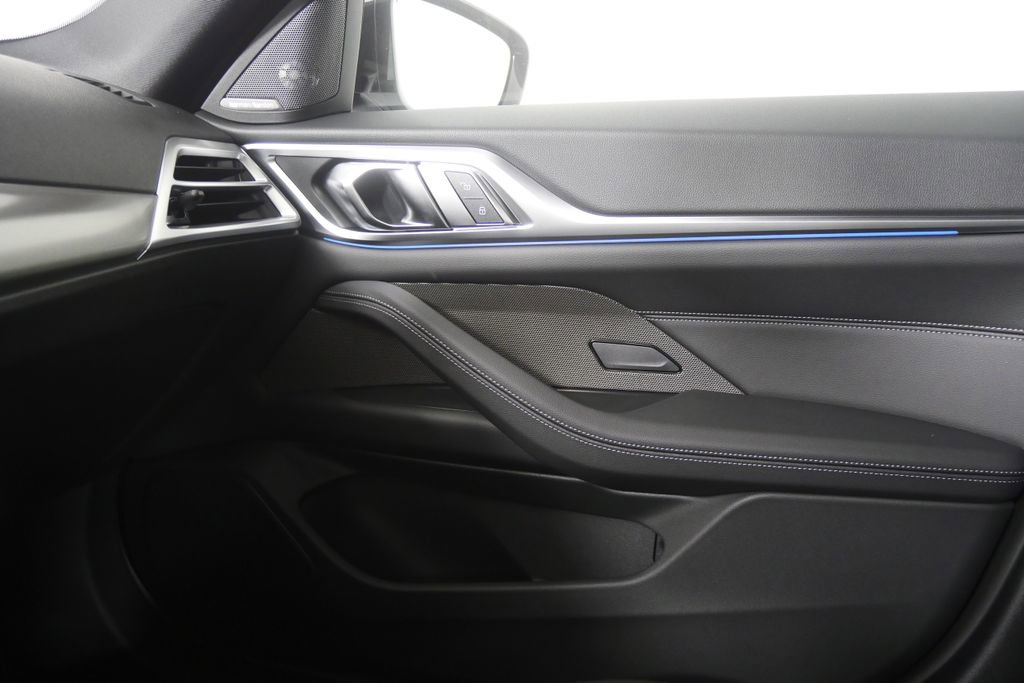 New 2026 BMW i4 eDrive40 w/ M Sport Package image 25