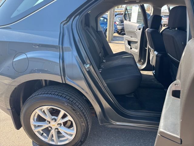 Used 2017 Chevrolet Equinox LS image 12
