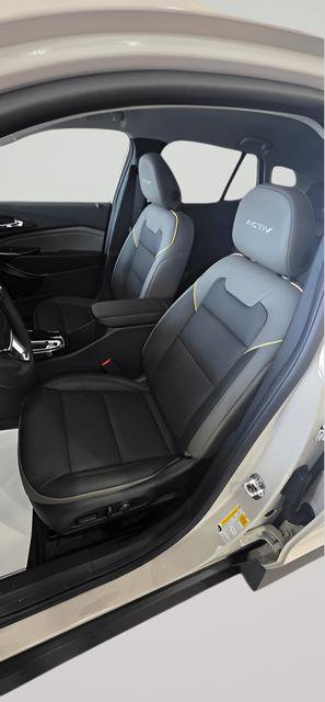 New 2026 Chevrolet Trax ACTIV w/ Driver Confidence Package image 15