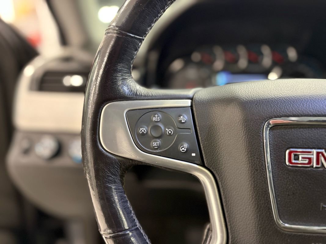 Used 2018 GMC Yukon SLT w/ Premium Edition image 19