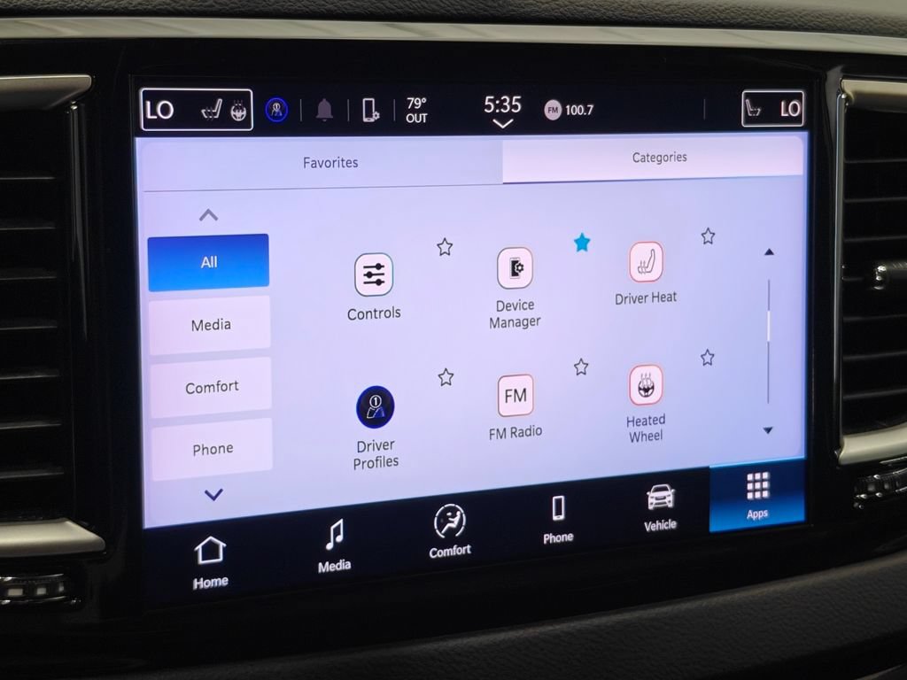 Used 2024 Chrysler Pacifica Touring-L FWD image 43