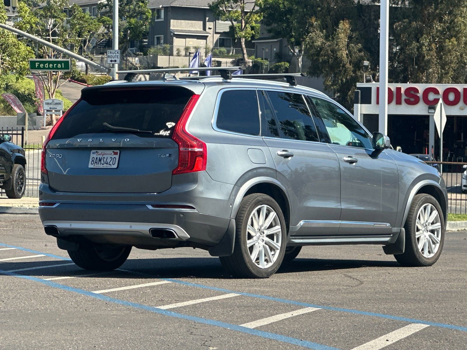 Used 2018 Volvo XC90 T6 Inscription w/ Convenience Package image 5