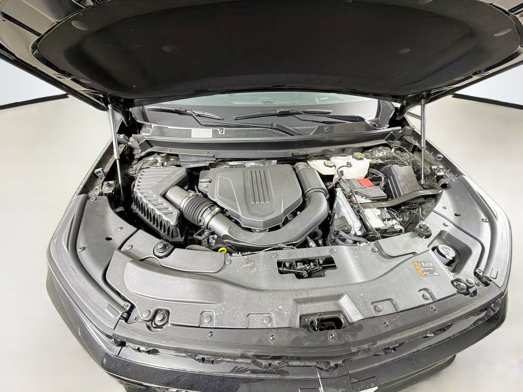 New 2026 Chevrolet Traverse RS w/ LPO, Floor Liner Package AWD/4WD image 28