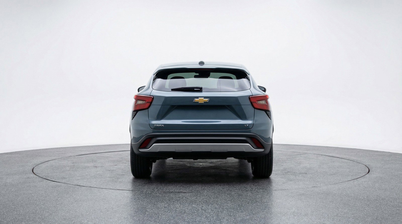 Used 2025 Chevrolet Trax LT FWD image 7