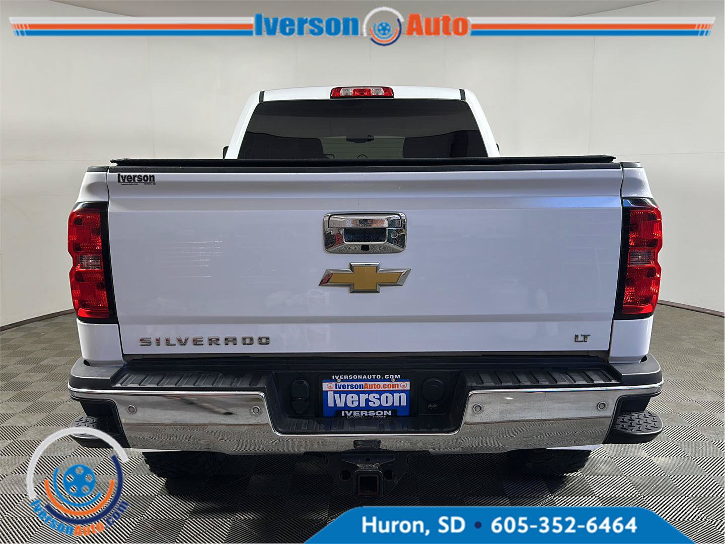 Used 2015 Chevrolet Silverado 2500 LT AWD/4WD image 8
