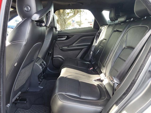 Used 2019 Jaguar F-PACE S image 10