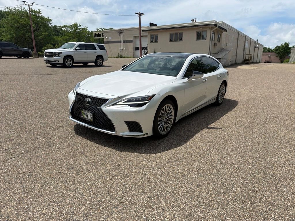 Used 2024 Lexus LS 500 AWD w/ Interior Upgrade Package image 4
