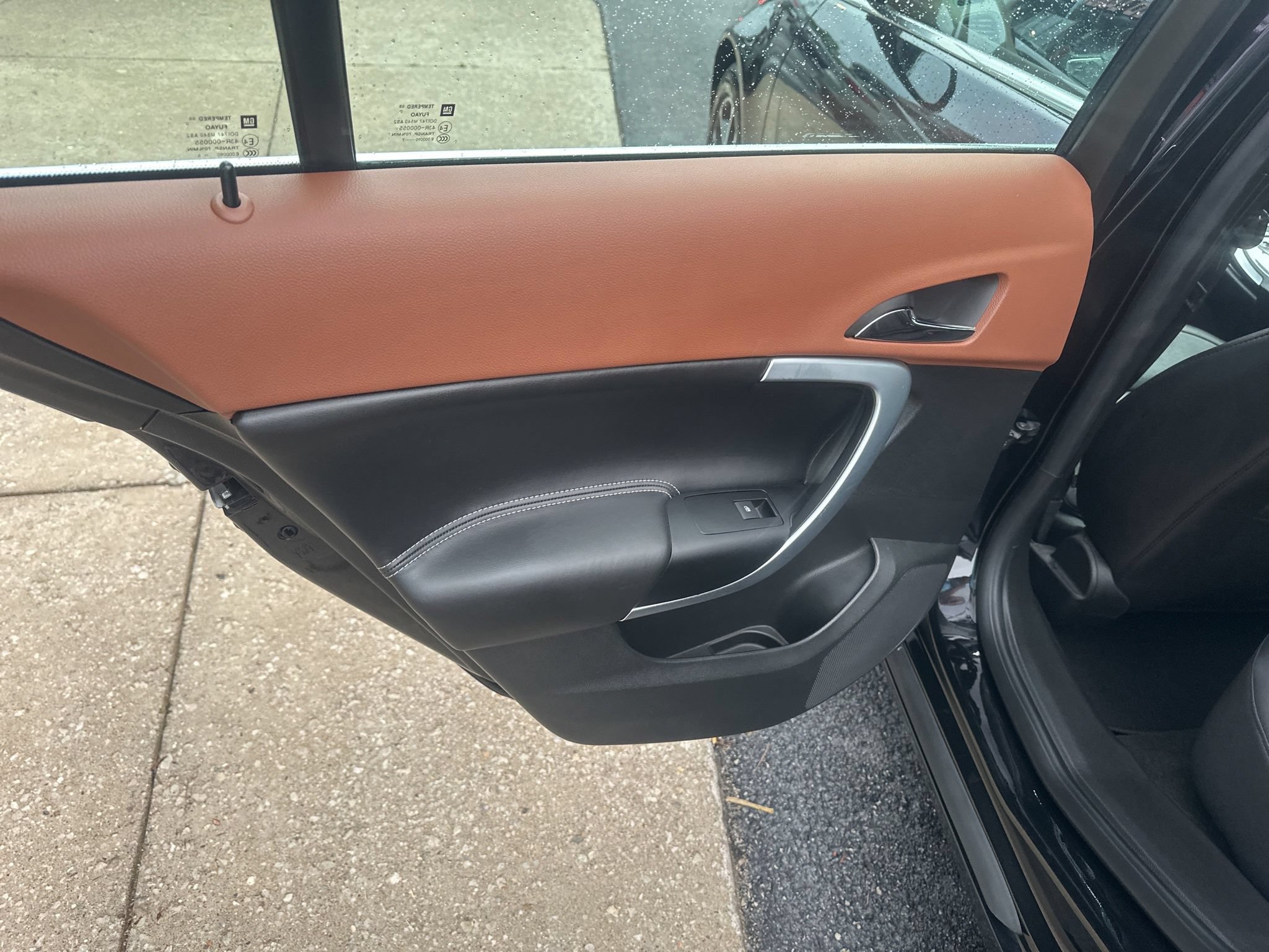 Used 2017 Buick Regal Sport Touring FWD image 15