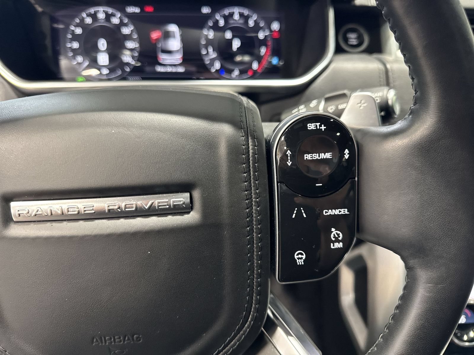 Used 2019 Land Rover Range Rover Autobiography AWD/4WD image 19