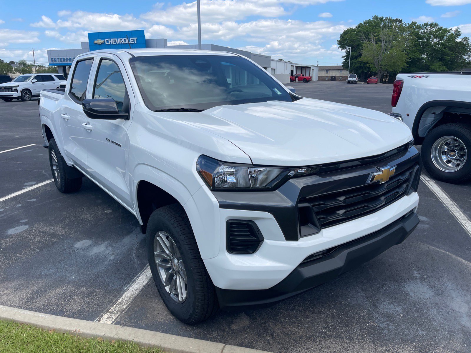 New 2026 Chevrolet Colorado LT RWD image 3