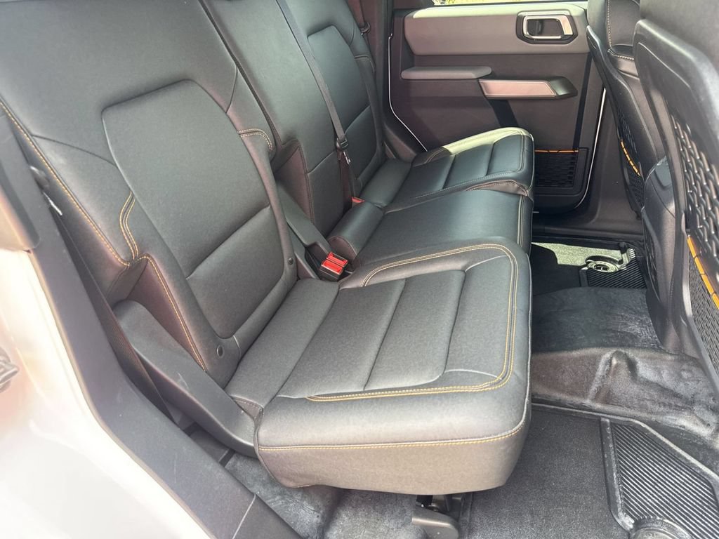 Used 2023 Ford Bronco Badlands AWD/4WD image 29