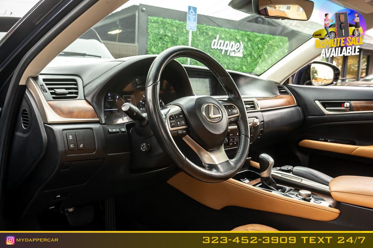 Used 2017 Lexus GS 350 AWD w/ Premium Package image 10