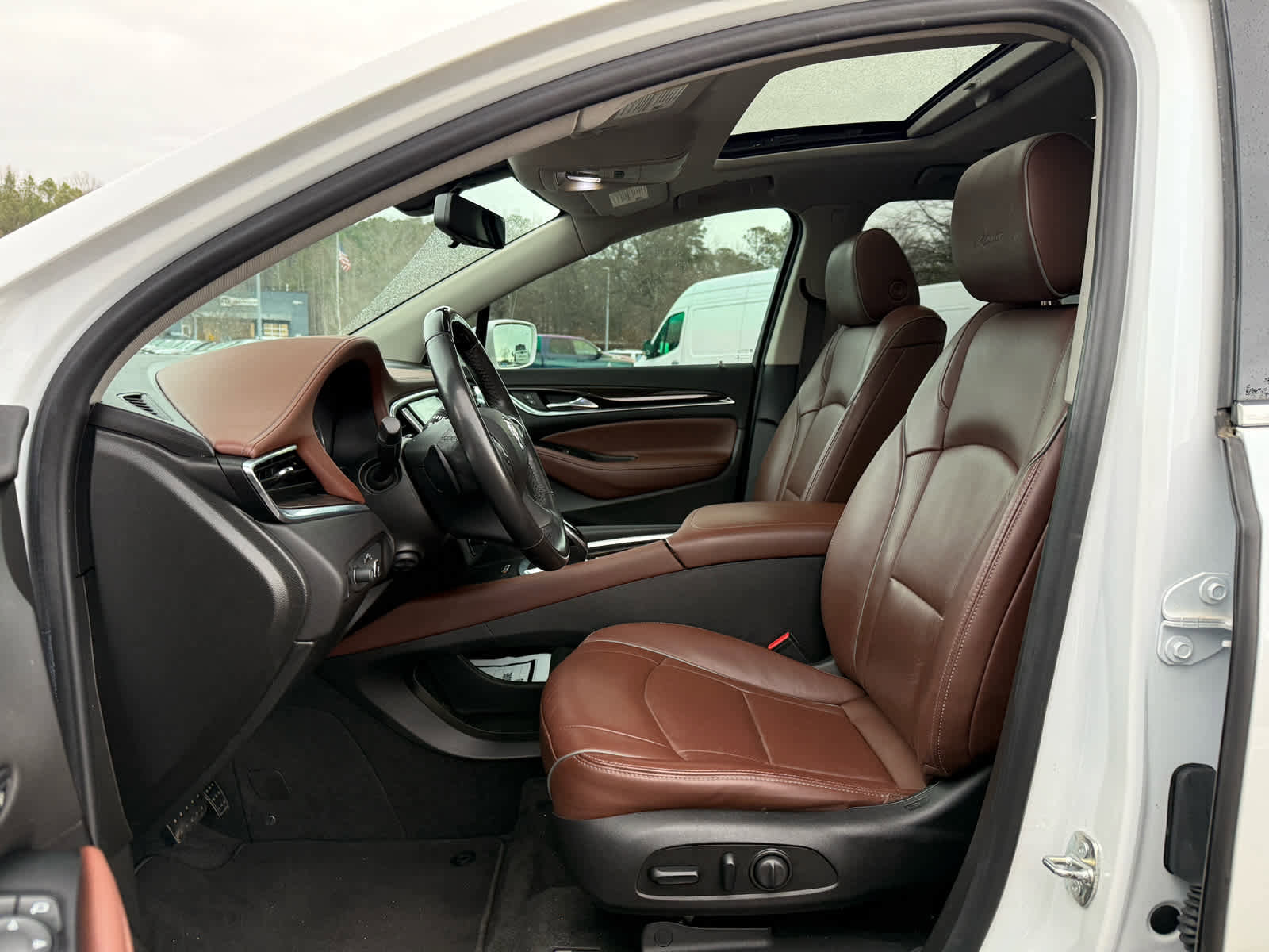 Used 2019 Buick Enclave Avenir w/ Avenir Technology Package image 11