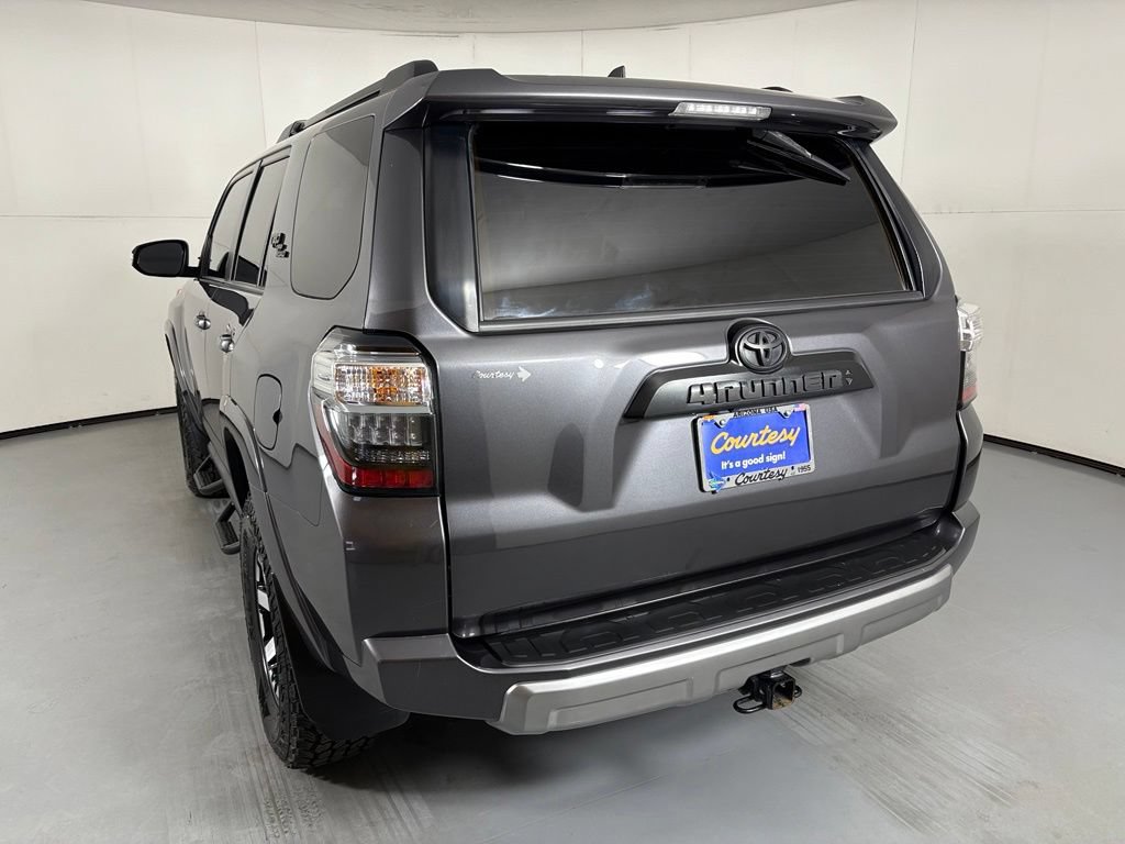 Used 2021 Toyota 4Runner TRD Off-Road Premium w/ Moonroof Package AWD/4WD image 6