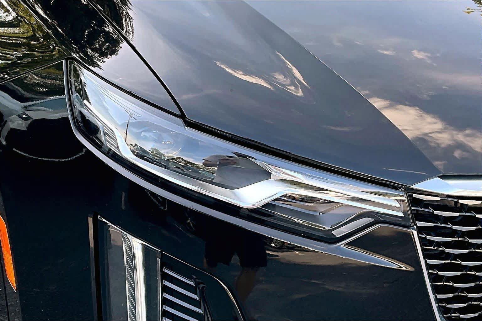 Used 2021 Cadillac XT6 Premium Luxury AWD/4WD image 28