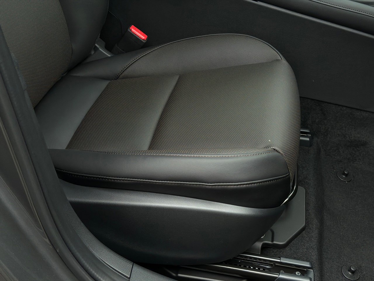 New 2026 MAZDA MAZDA3 2.5 S Hatchback w/ Premium Pkg image 11