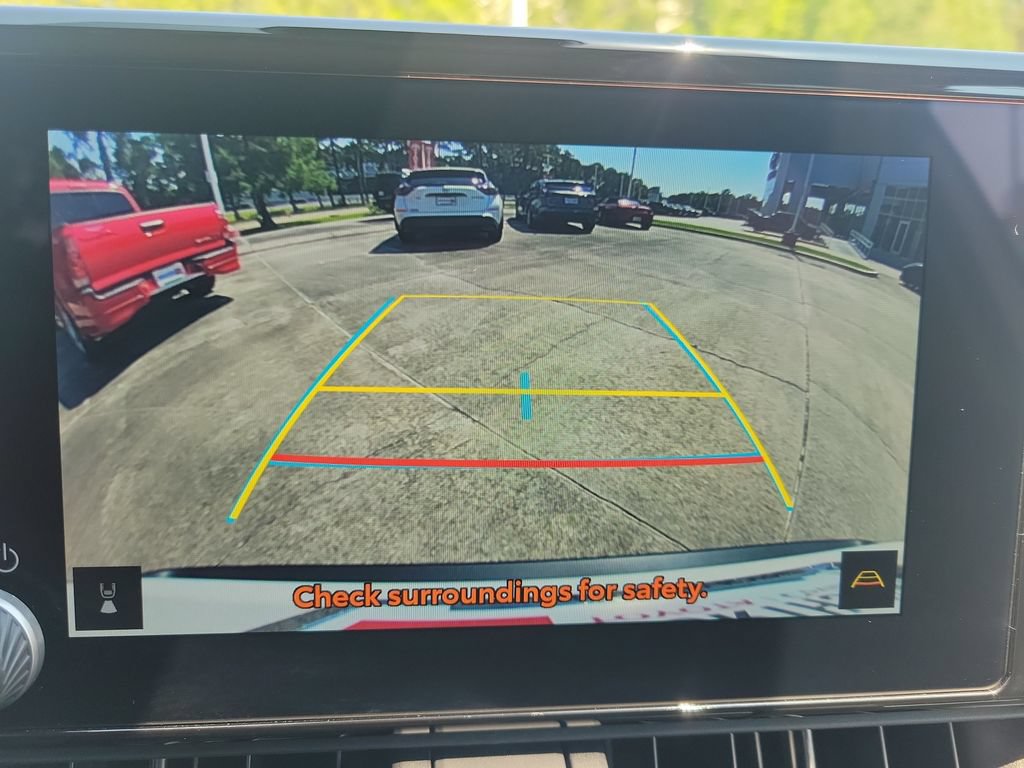Certified 2025 Toyota RAV4 LE FWD image 17
