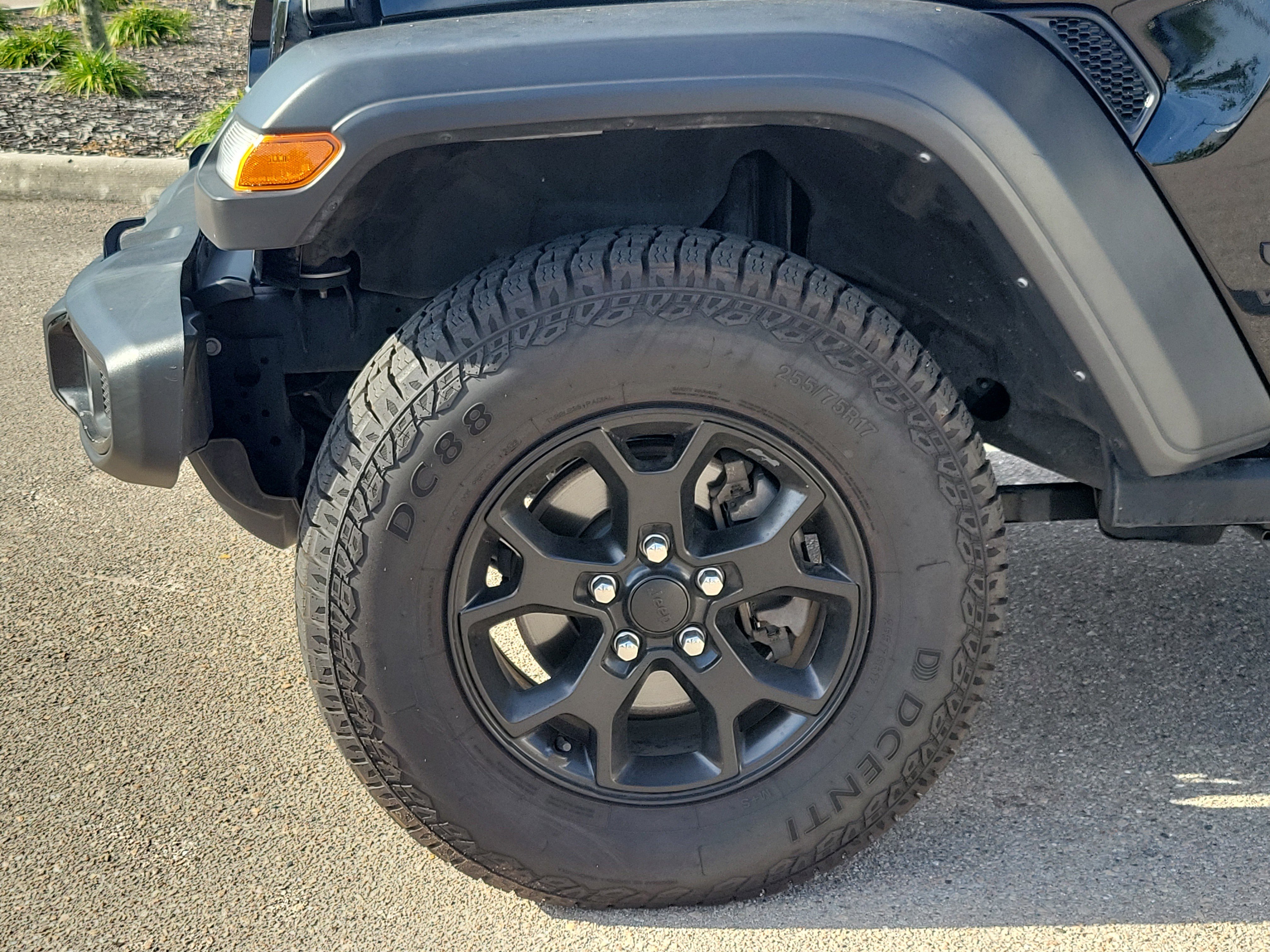 Used 2022 Jeep Wrangler Unlimited Sport AWD/4WD image 8