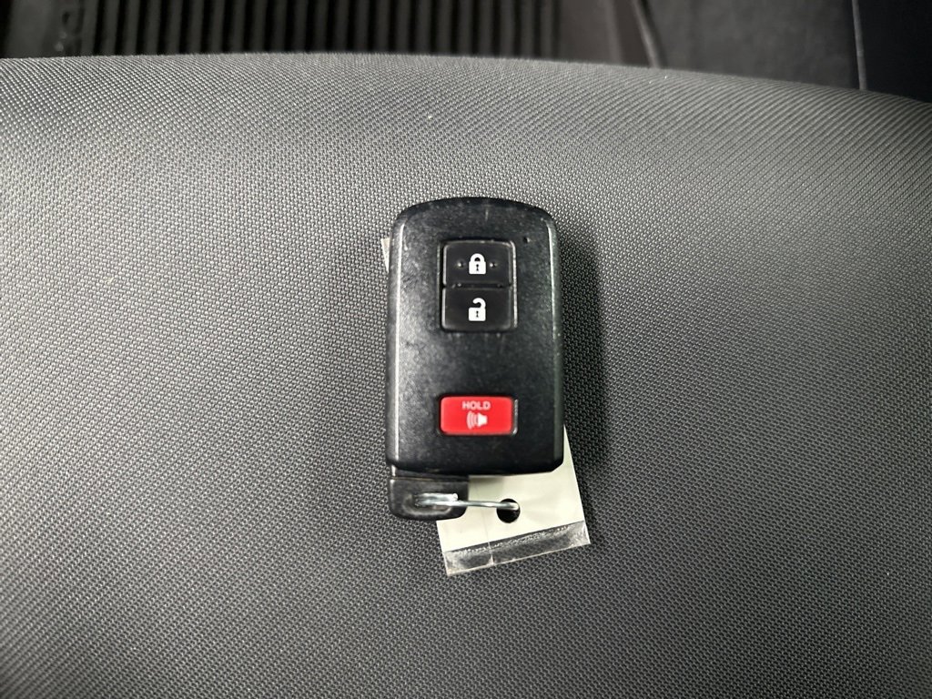 Used 2020 Toyota Tundra SR5 w/ TRD Off-Road Package image 41