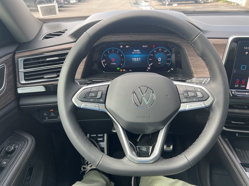New 2026 Volkswagen Atlas SEL Premium R-Line image 33