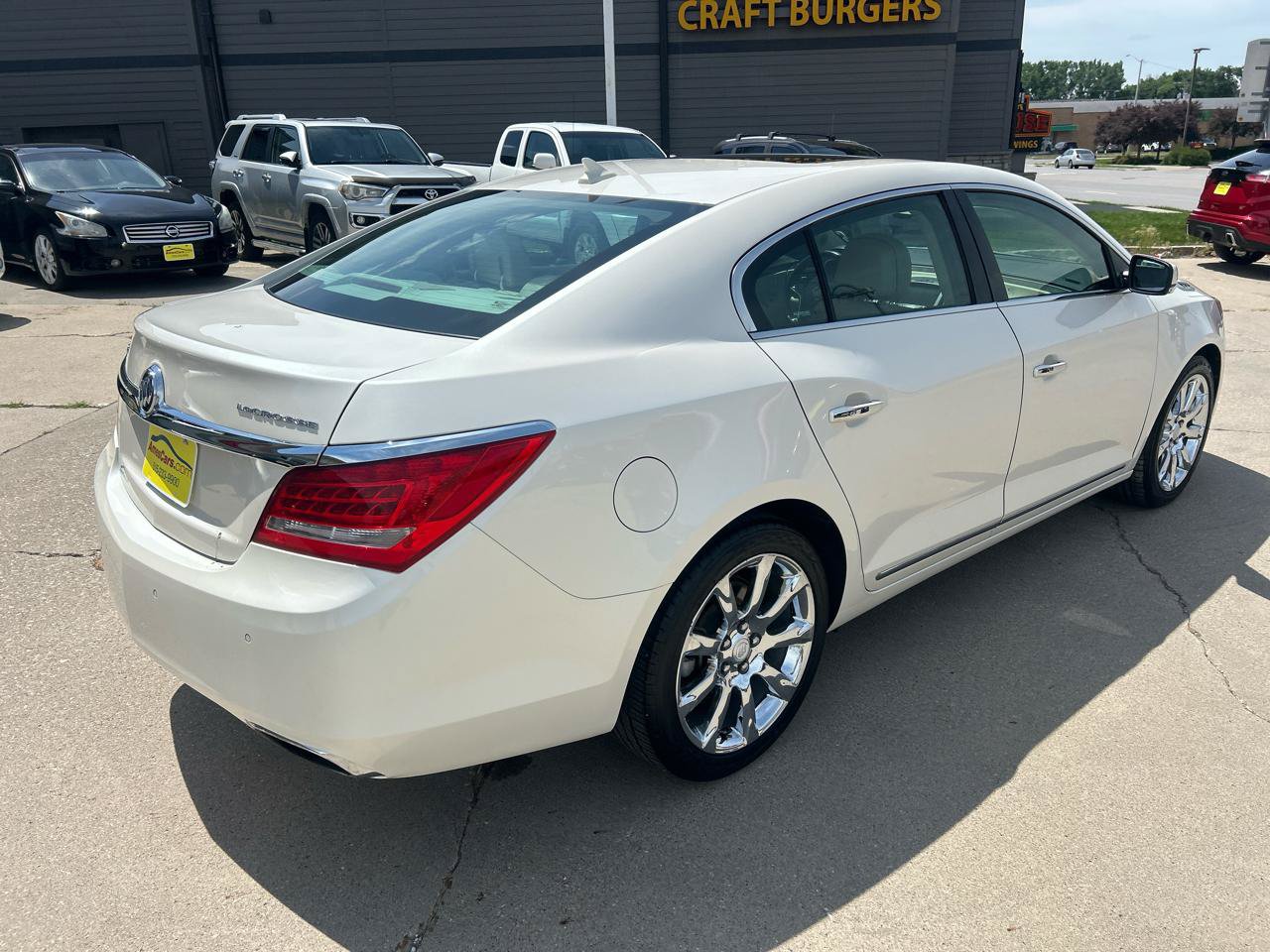 Used 2014 Buick LaCrosse Premium w/ Driver Confidence Package FWD image 3