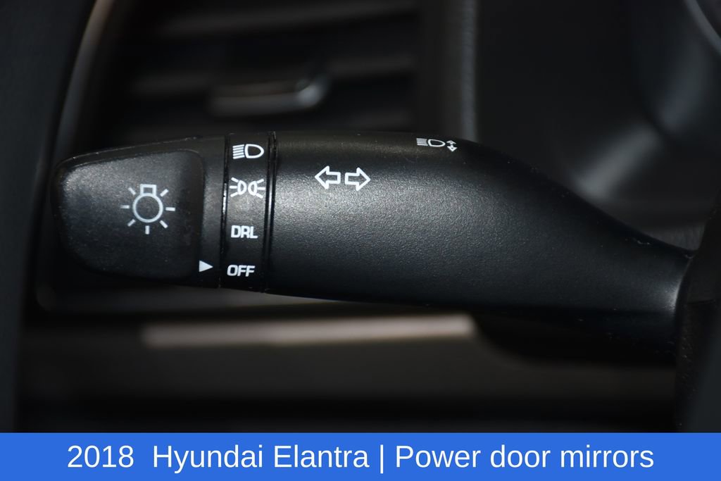 Used 2018 Hyundai Elantra SE w/ Cargo Package image 10