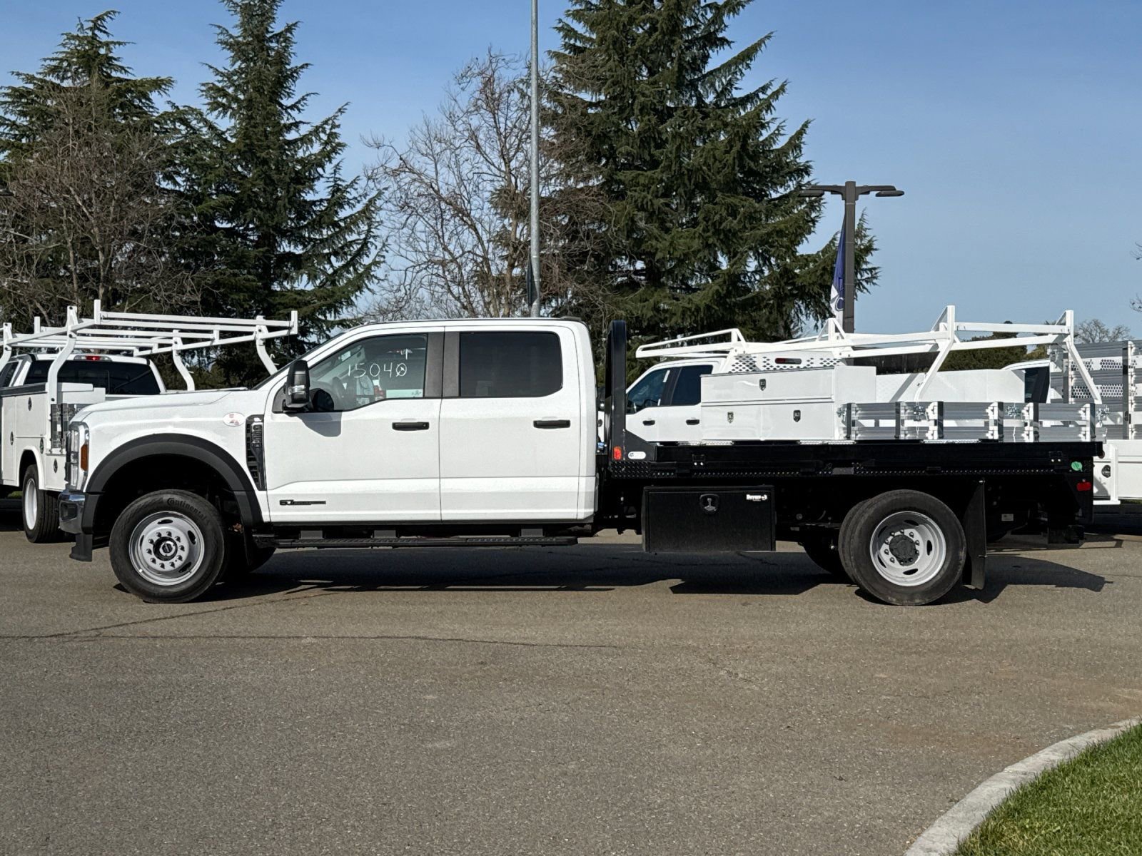 New 2026 Ford F550 4x4 Crew Cab Super Duty image 7